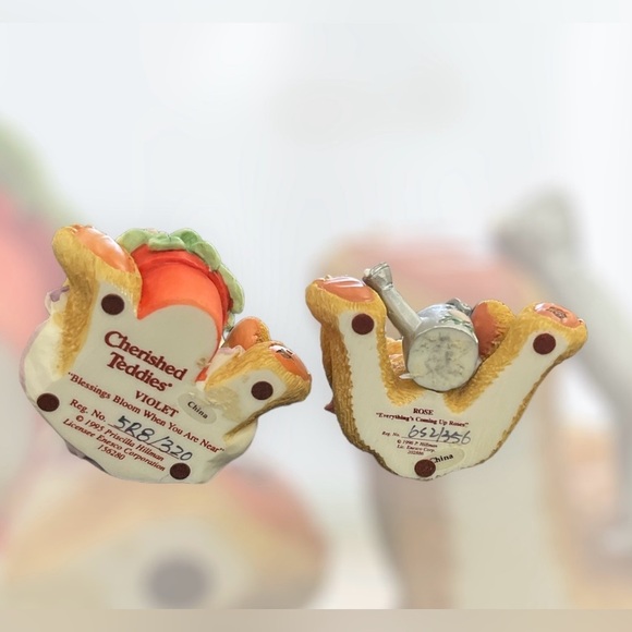 Lot of Cherished Teddies with Garden Furniture -Great for Spring Tier Tray Decor - Picture 2 of 8